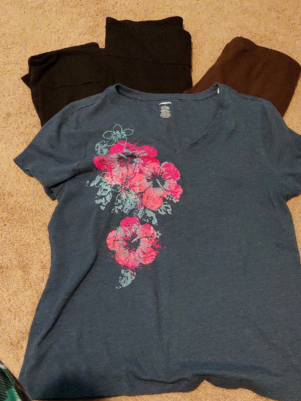 Size Large Bundle - Picture 3 of 3